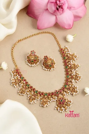 Center Flower Guttapusalu Choker