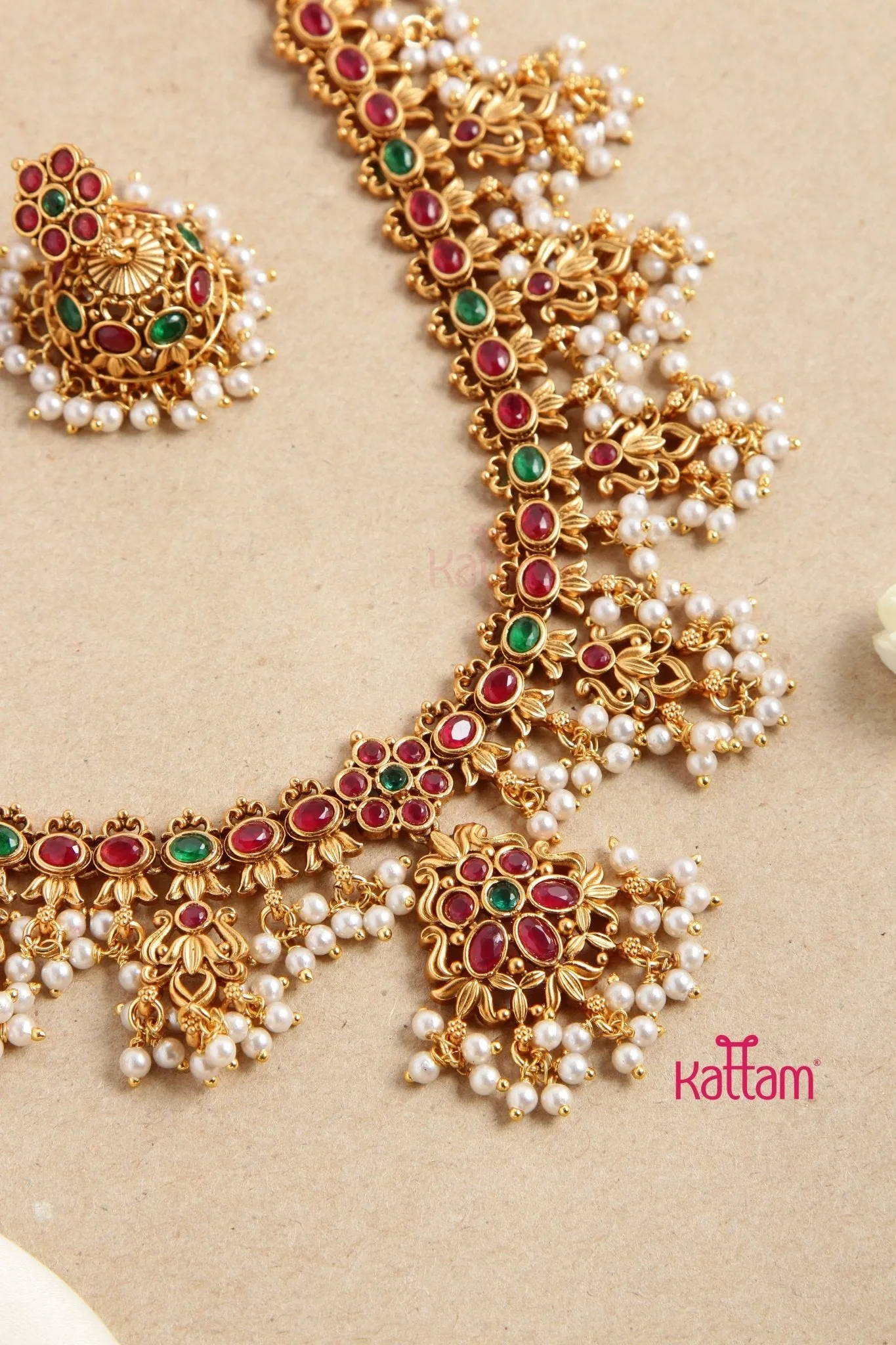 Center Flower Guttapusalu Choker