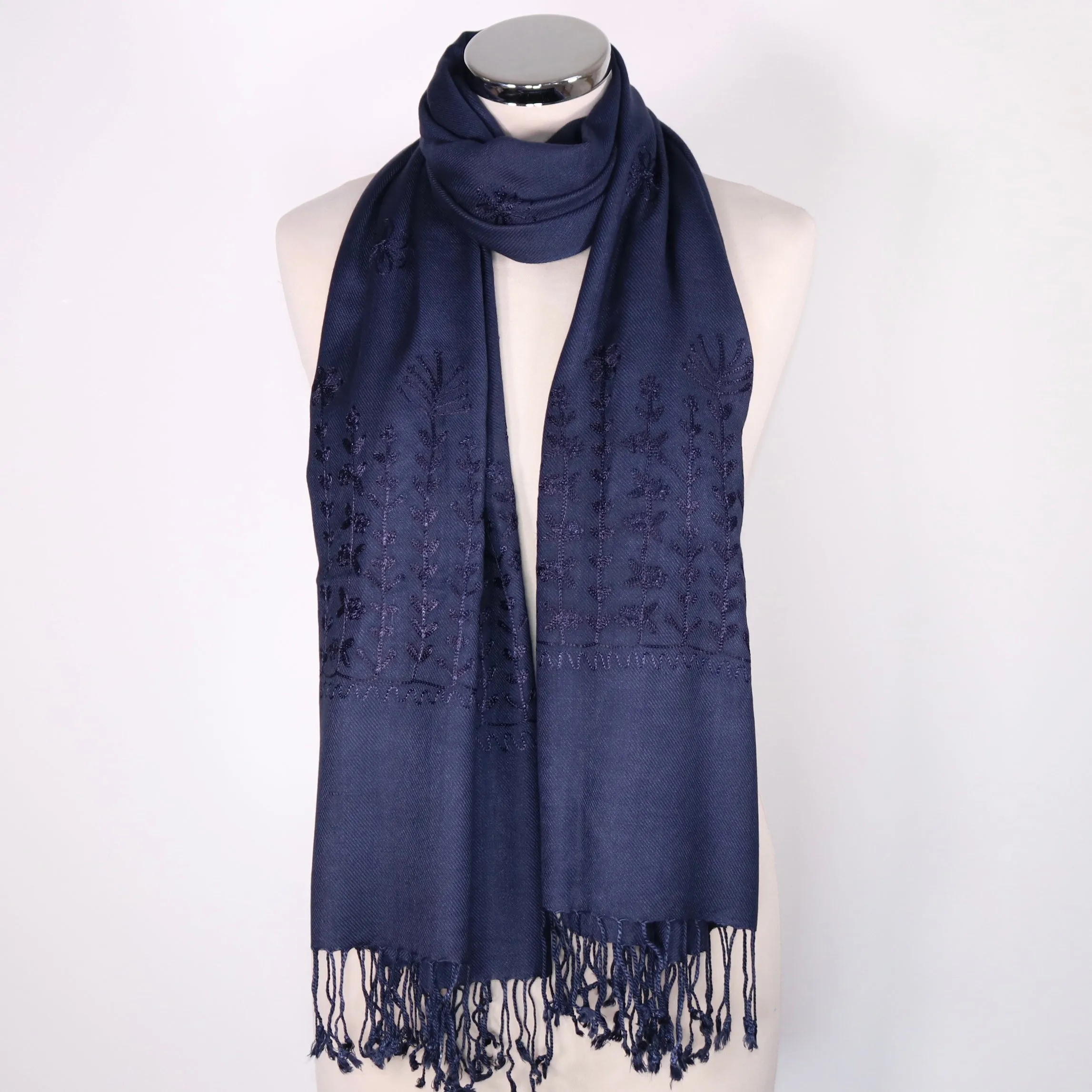 Edith Scarf