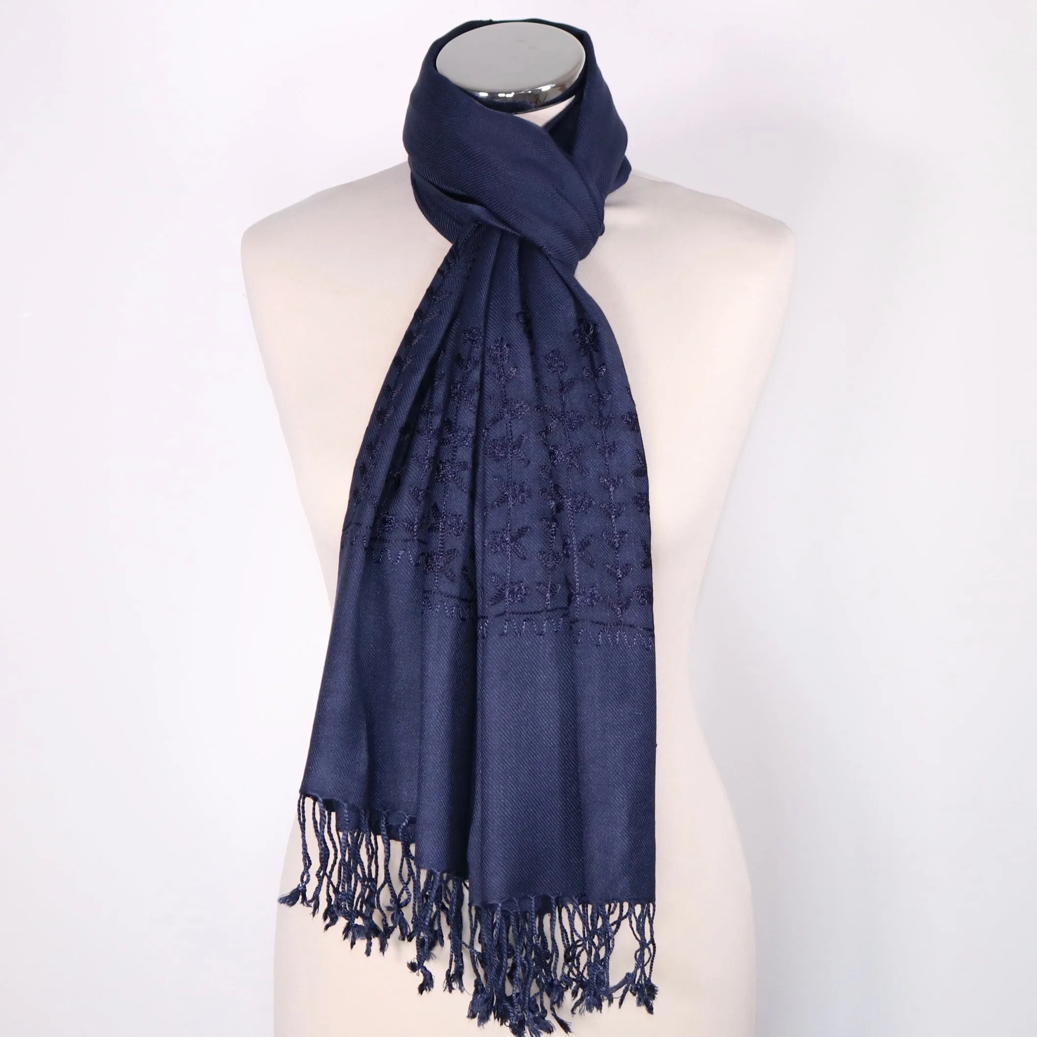 Edith Scarf