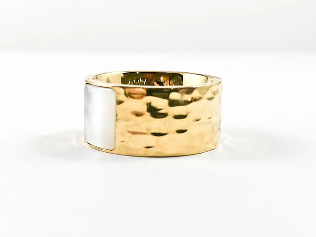 Elegant Hammered Eternity Band With Minor Strip Mother Of Pearl Stone Gold Tone Steel Ring