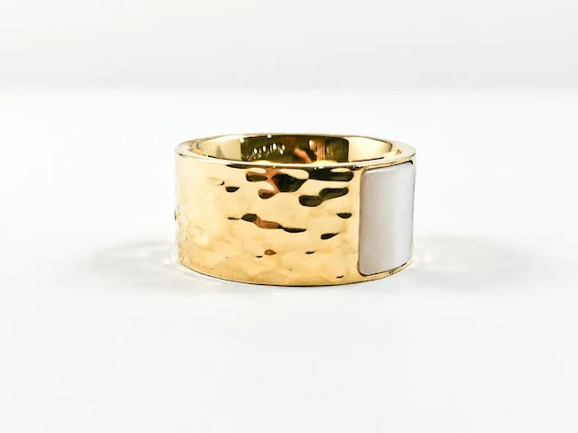 Elegant Hammered Eternity Band With Minor Strip Mother Of Pearl Stone Gold Tone Steel Ring
