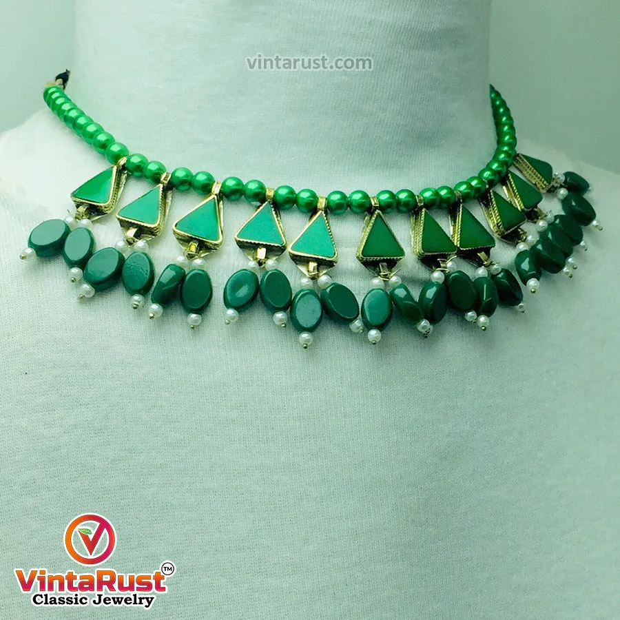 Green Beaded Stone and Small Pearls Necklace