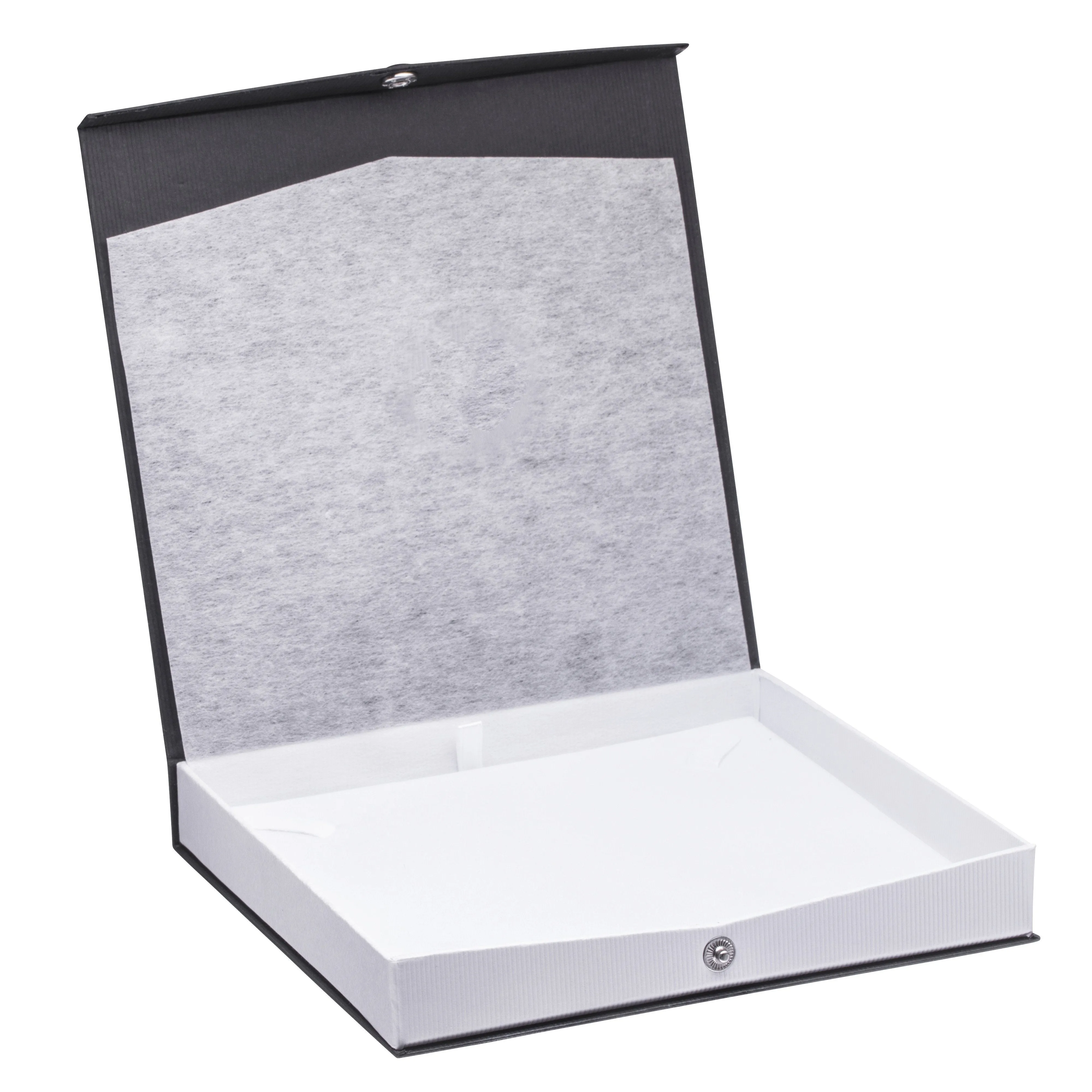 Ribbed Paper Snap Necklace Box, Prim Collection