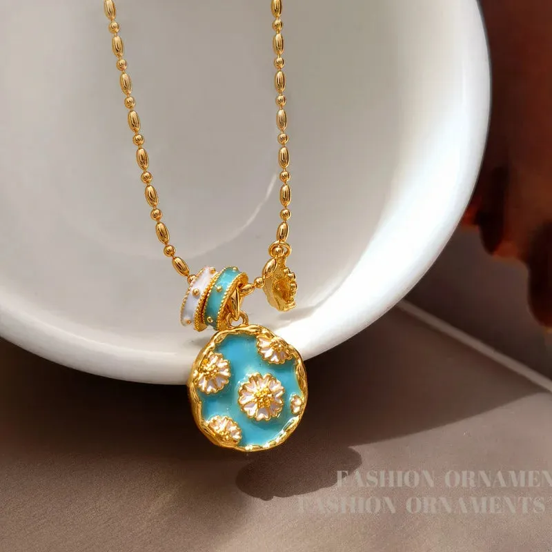 VAIGE Elegant Blue Floral Charm Pendant Necklace
