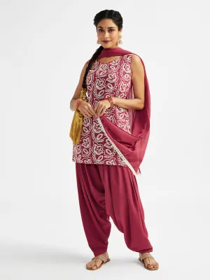VASTRAMAY Women's Maroon Kurta Patiala Set