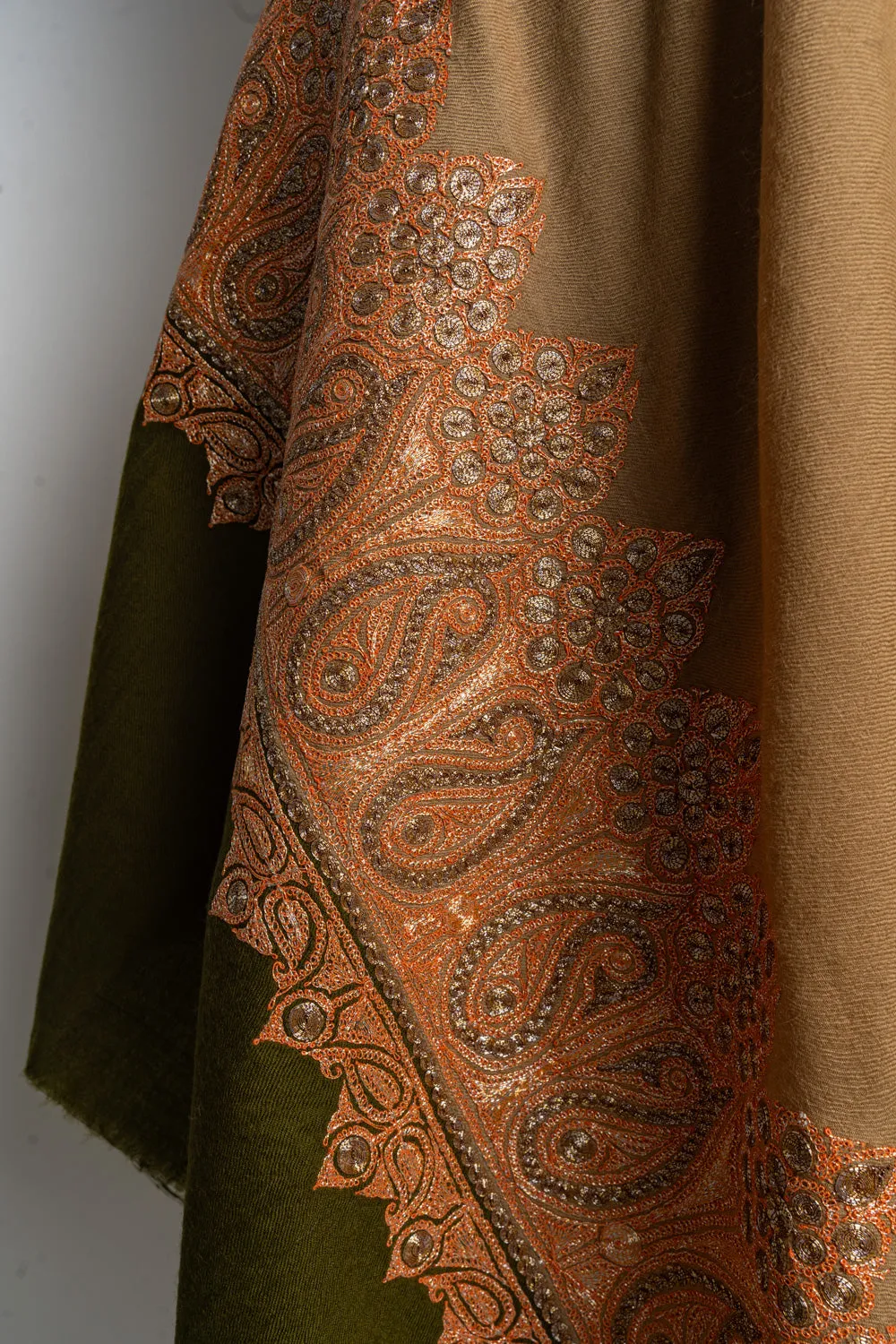 Warm Caramel Kashmiri Tilla Embroiderd Contrast Shawl